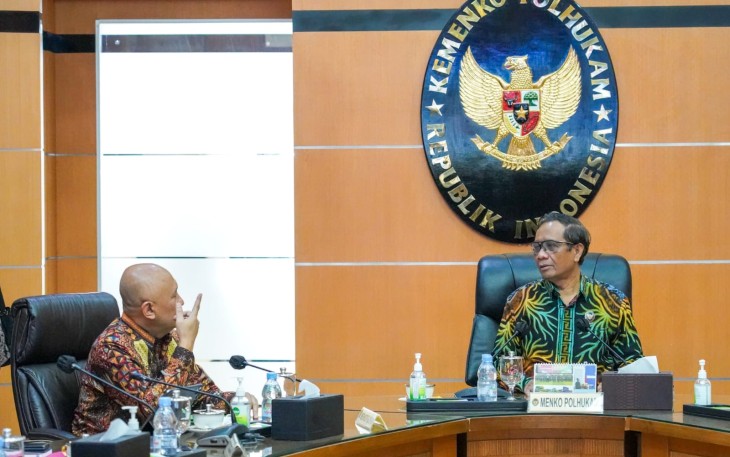 MenKopUKM Bertemu Menkopolhukam Tindak Lanjuti Penanganan Koperasi Bermasalah