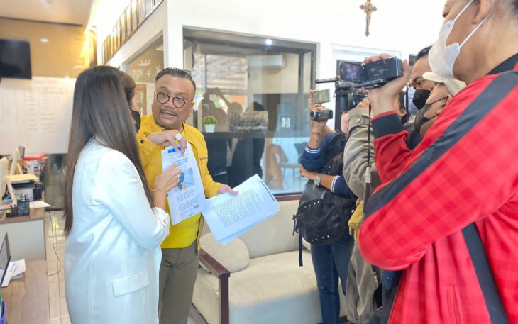 Gugatan Kuasa Hukum Hendrik