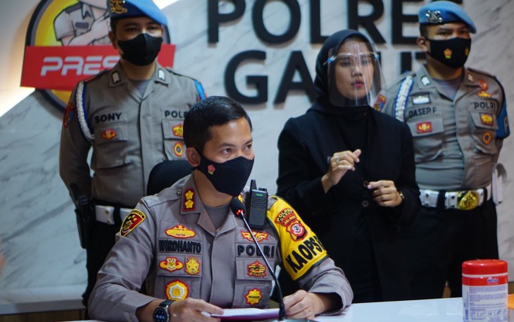 Konferensi Pers Kronologis Dugaan Perkara Tindak Pidana Penganiayaan
