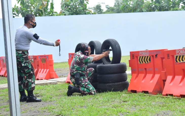 Kejuaraan Menembak Pistol Reaksi Cepat Danlanud Cup 2022
