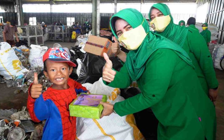 Dharma Pertiwi Koorcab Purwokerto Daerah D, Gelar Jum'at Berkah Ibu Hetty Andika Perkasa 