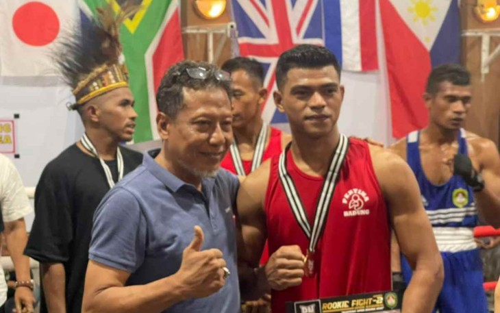 Rebut Emas Rookie Fight-2 Open Nasional, Petinju Kodam IX/Udayana Tumbangkan Petinju Jember