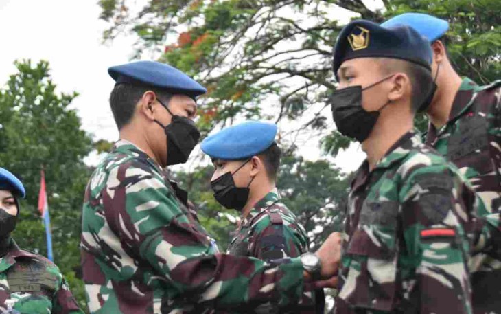 Upacara Kenaikan Pangkat Personel Lanud Husein Sastranegara Periode 1 April 2022