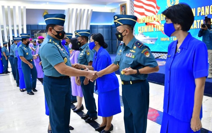  8 Perwira Tinggi TNI AL naik pangkat 