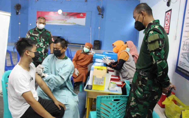 Dandim PPU Tinjau Vaksinasi Booster Kelurahan Petung