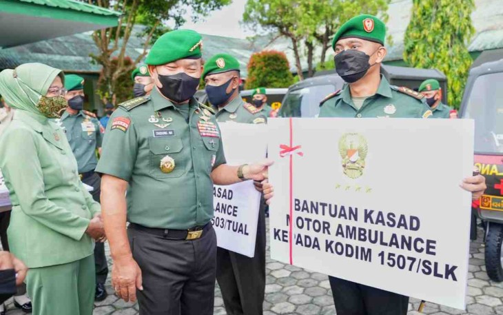 Tingkatkan Layanan Kesehatan, Kasad Bantu Lima Unit Motor Ambulans