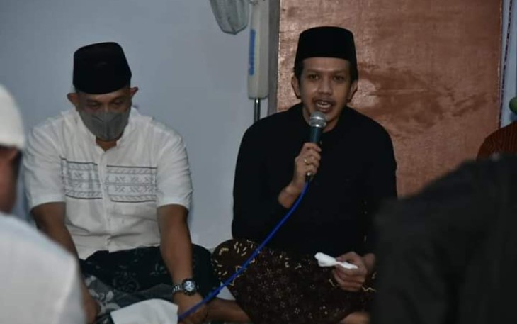 Wakil Bupati Trenggalek, Syah Muhammad Natanegara, saat mengunjungi Masjid Baitusholah