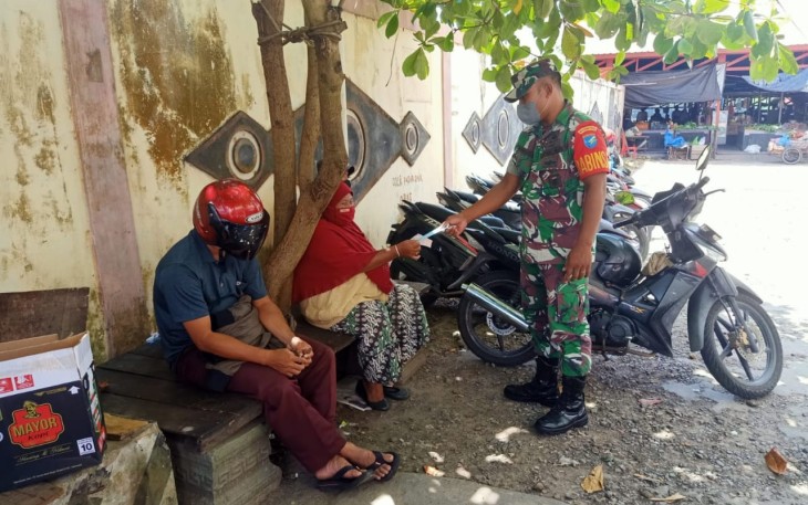 Babinsa Seruyan Hilir Terus Gencarkan Sosialisasi PPKM Mikro