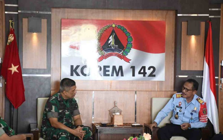 Kakanwil Kemenkumham Sulbar Kunjungi Korem 142/Tatag