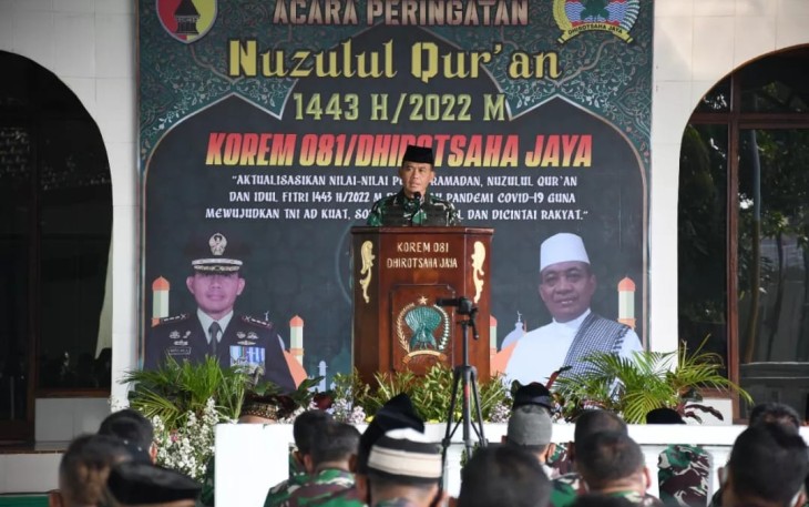 Jadikan Al Qur'an Sebagai Landasan Moral