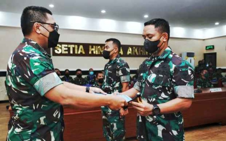 Irdam Kodam Hasanuddin berikan sertifikasi bimtek, Jum'at (22/4/2022)