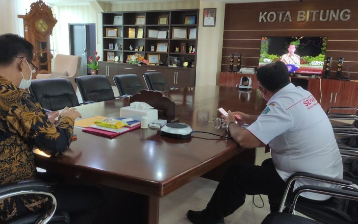 Wakil Wali Kota Bitung, saat mengikuti musyawarah perencanaan pembangunan nasional 2022, bersama Presiden RI, Kamis (28/4/2022)