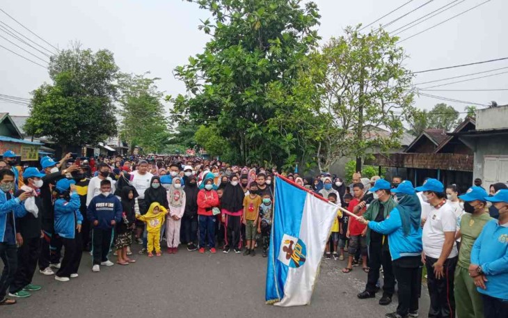 Gerak jalan sehat KNPI Kotawaringin timur. Minggu (08/05/2022)