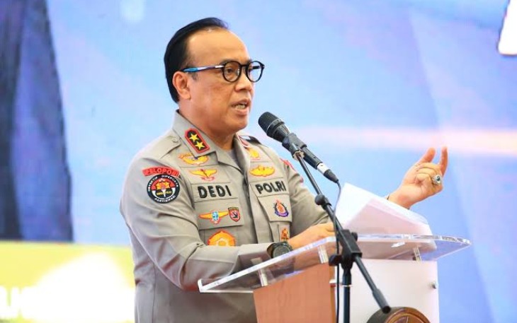 Kadivhumas Polri saat memberikan keterangan lalu lintas mudik berjalan lancar di Jakarta. Senin (09/05/2022)