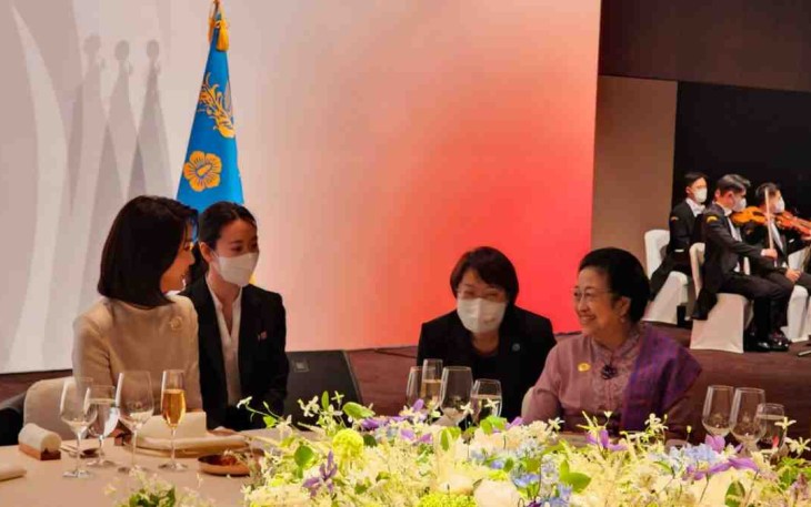 Megawati Soekarnoputri saat gala dinner bersama presiden Korsel di hotel Shilla Kota Seoul. Selasa (10/05/2022)