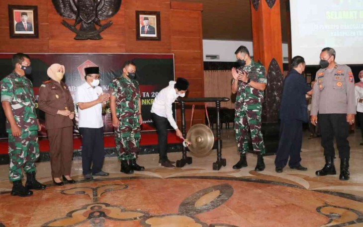 Wakil bupati Trenggalek resmi membuka TMMD Ke 113. Rabu (11/05/2022)