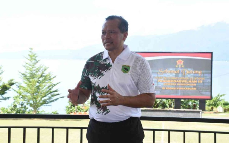 Pangkogabwilhan III ungkapkan rasa bangganya ke Kodam XVIII/Kasuari. Minggu (15/05/2022)