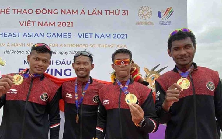 Atlet TNI AL persembahkan medali emas di cabor dayung SEA Games XXXI Vietnam. Senin (16/05/2022)