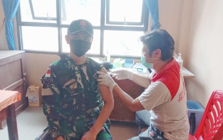 Satgas perbatasan vaksinasi booster. Kamis (19/05/2022)