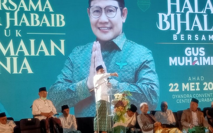 Ketum PKB Muhaimin Iskandar, saat menggelar do’a bersama untuk perdamaian dunia, di Surabaya, Minggu (22/5/2022).