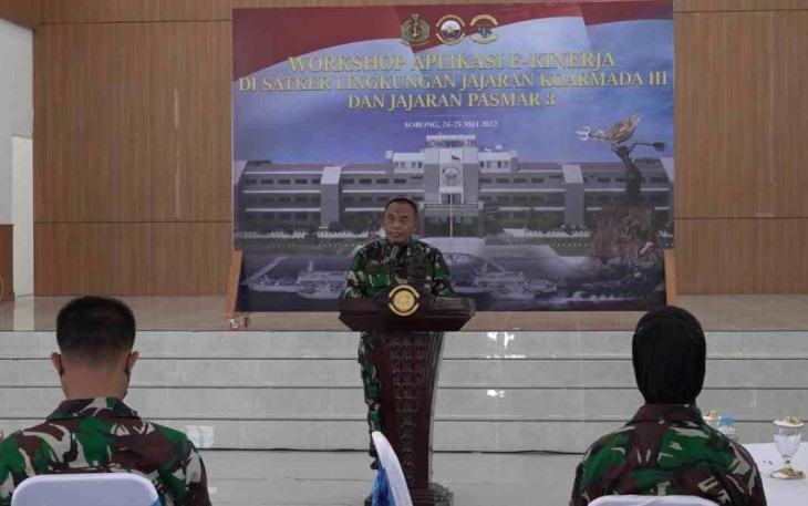 Pembukaan Workshop Aplikasi E-Kinerja di Koarmada III