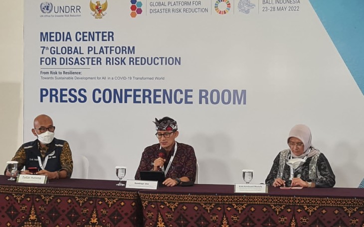 Sandiaga Uno saat memberikan konferensi pers di ajang GPDRR Nusa Dua Bali