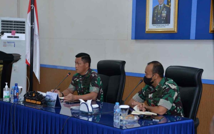 Danlanud Sultan Hasanuddin saat memimpin safety meeting