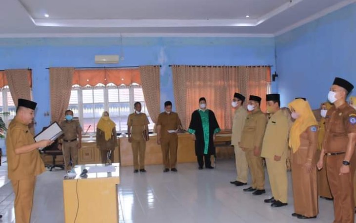 Pelantikan 13 pejabat fungsional.