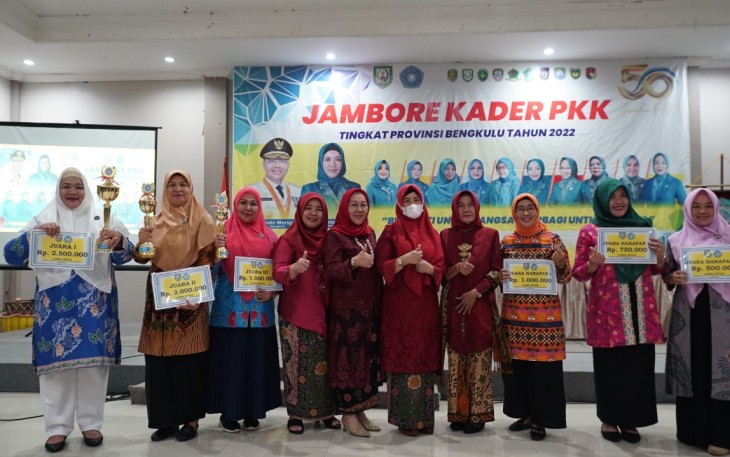 Penutupan kegiatan Jambore kader PKK tingkat Provinsi Bengkulu.