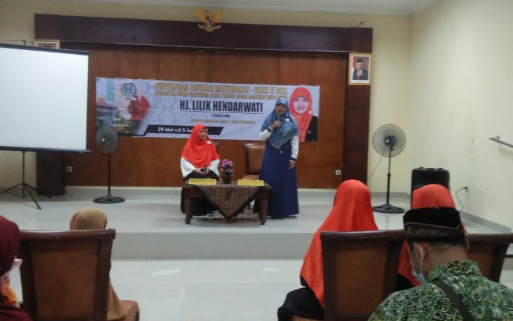 Anggota DPRD Jatim Lilik Hendarwati, saat menggelar reses II tahun 2022, Minggu (5/6/2022).