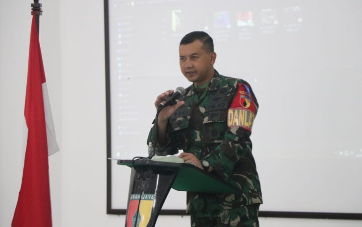 Dandim Tulungagung saat memberikan arahan Babinsa