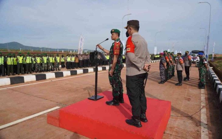 Danrem saat memberikan pengarahan personel pam VVIP