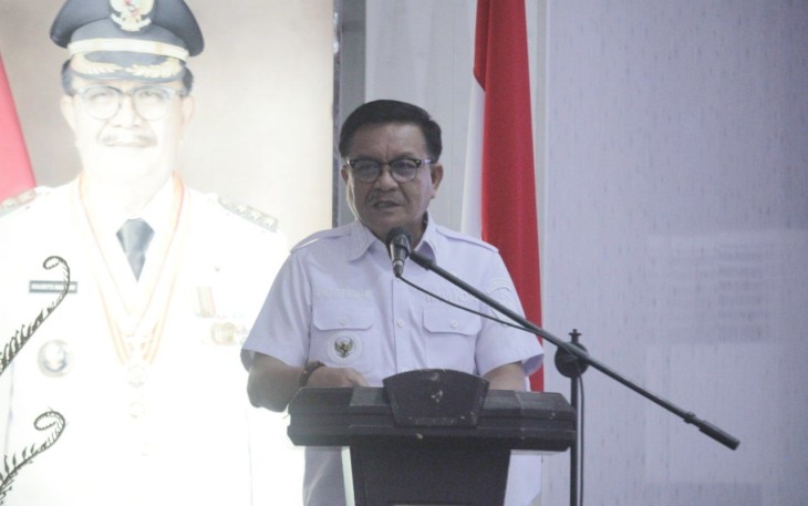 Wali Kota Bitung, saat memberikan sambutan.