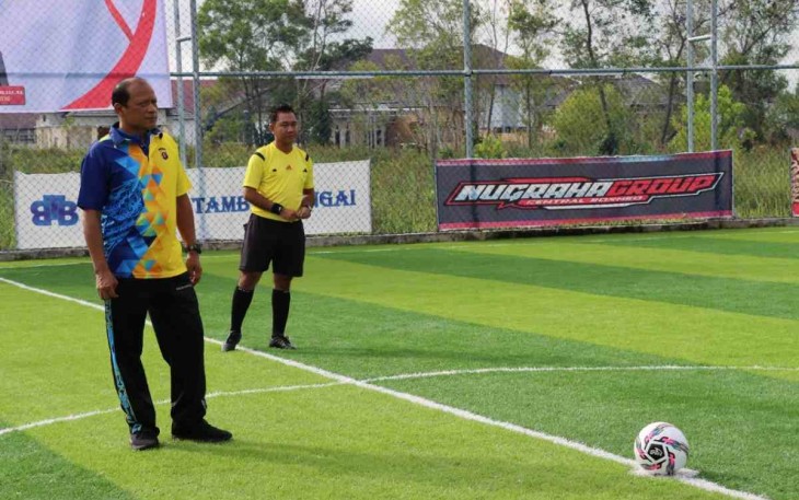Kapolda kick off resmikan turnamen mini soccer 