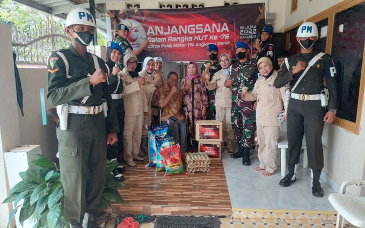 Keluarga besar  Pomdam XIV/Hsn kunjungi purwanirawan dan warakawuri