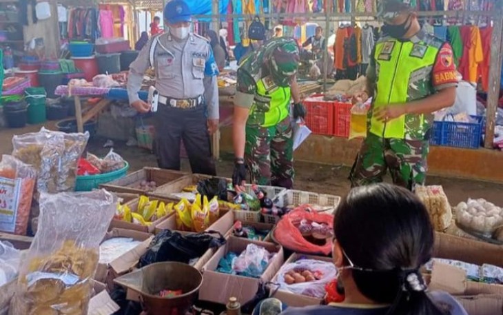 Pantai harga bahan pokok di pasar tradisional 