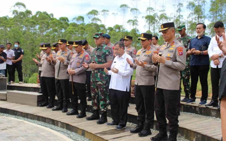 Dandim 0913/PPU saat mendampingi Kapolri di IKN