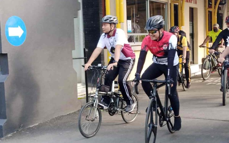 Dandim Pacitan gowes meriahkan hari Bhayangkara Ke-76 