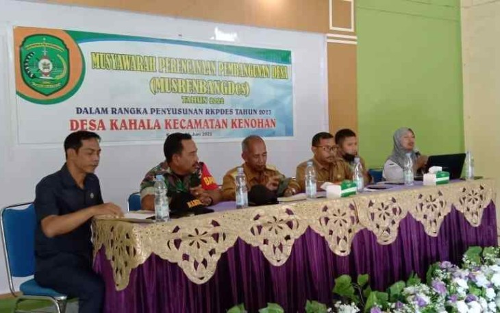 Sertu Winarko saat menghadiri Musrenbangdes