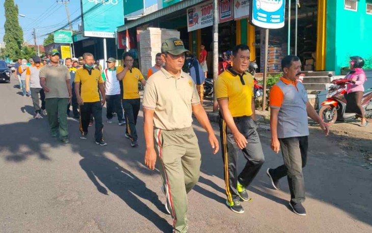 Olahraga bersama personel kepolisian