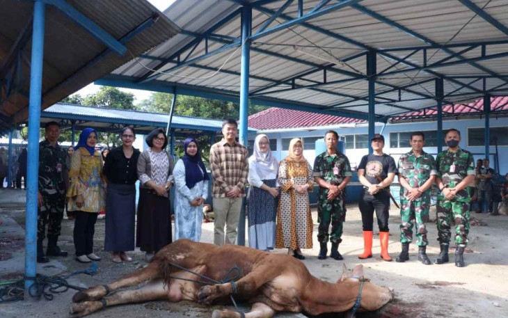 Penyembelihan Hewan Qurban di Koharmatau Bandung