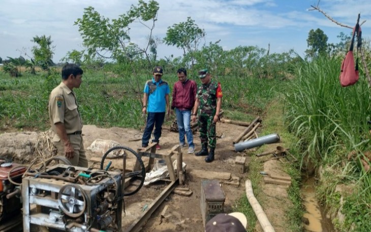 Pembuatan sumur bor di wilayah desa binaan