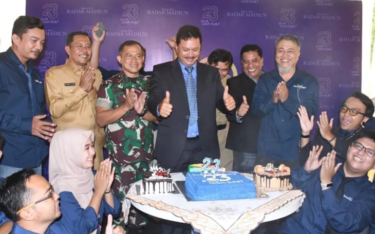 Danrem 081/DSJ bersama awak media