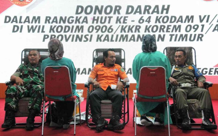 Pelaksanaan donor darah di Kodim 0906/Kkr