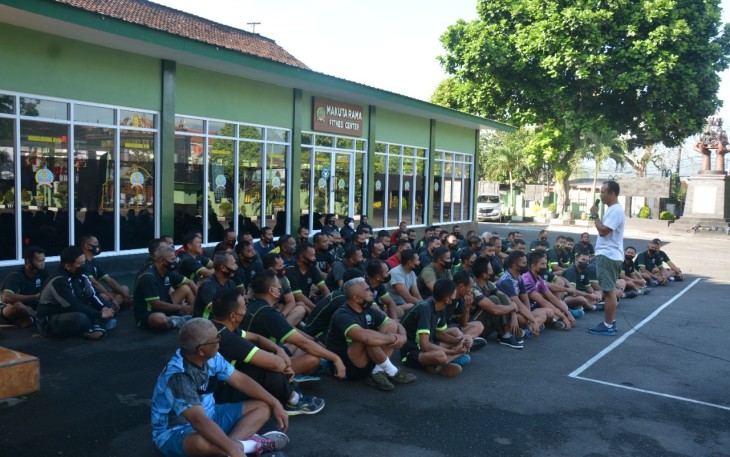 Jumat sehat, jaga kesehatan dengan berolahraga 