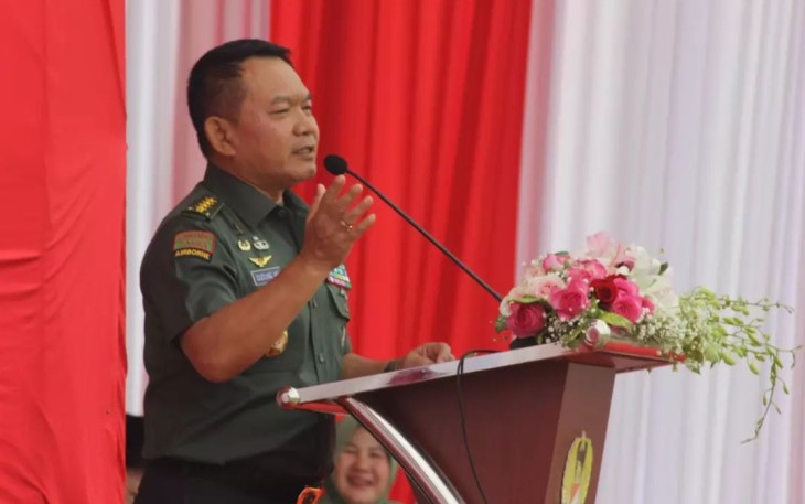 Kasad memberikan arahan Prajurit dan PNS se-Garnizun Palangka Raya 