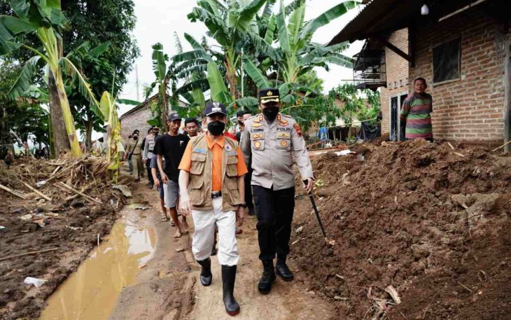 Bupati tinjau langsung pasca banjir bandang