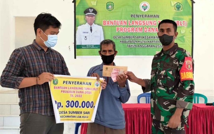 Dampingi warga binaan mendapatkan BLT Desa