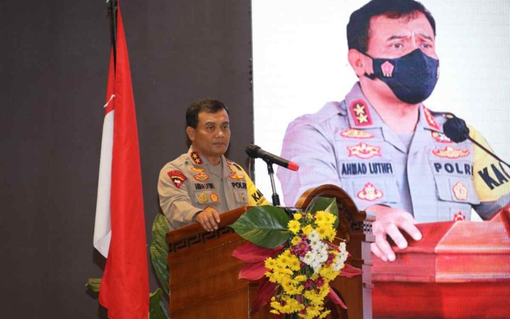 Kapolda Jateng saat mengajak awak media silaturahmi sambil ngopi di acara Rakernis bidhumas