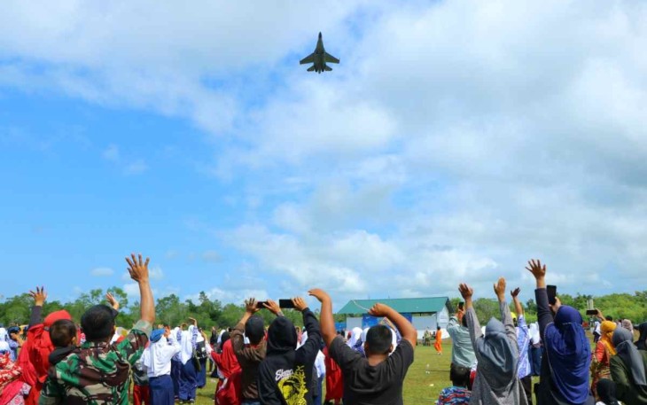 Fly Pass Pesawat Tempur SU-27/30
